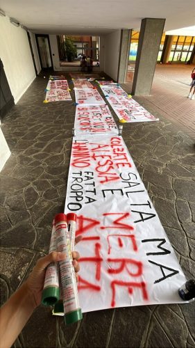 CB3B7161-15A5-4F72-96EC-B5C55561B454